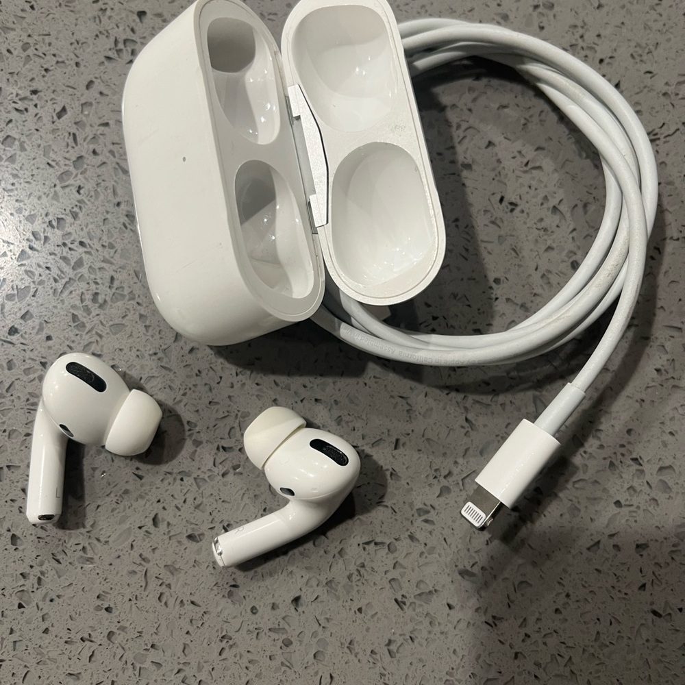 Wireless Earbuds with Charging Case - White